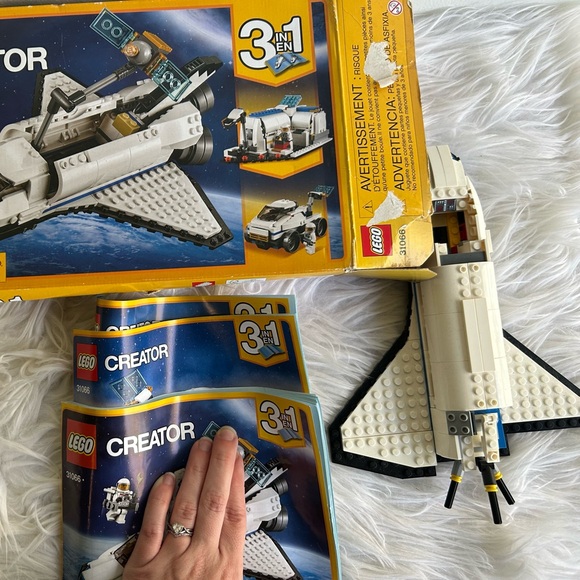 LEGO Creator Space Shuttle Explorer - Picture 3 of 4